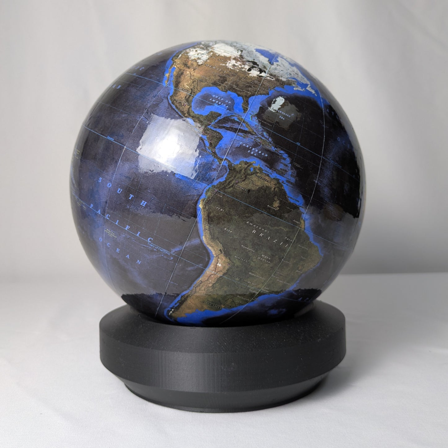 22cm Satellite World Globe