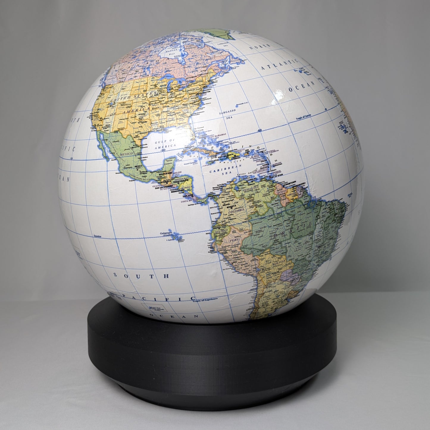 36cm White Political World Globe