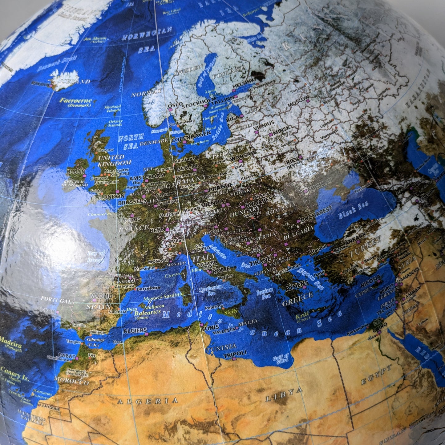 50cm Satellite World Globe - Winter Edition