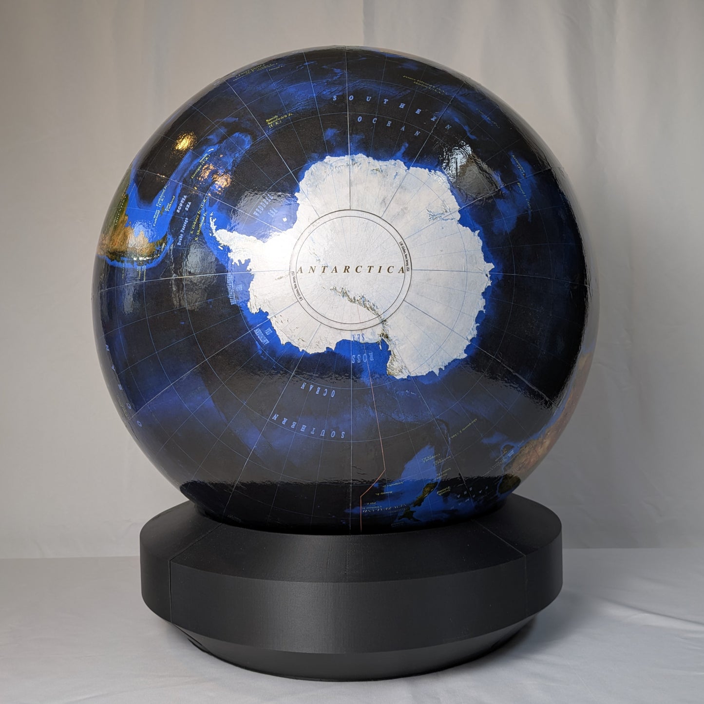 50cm Satellite World Globe - Winter Edition