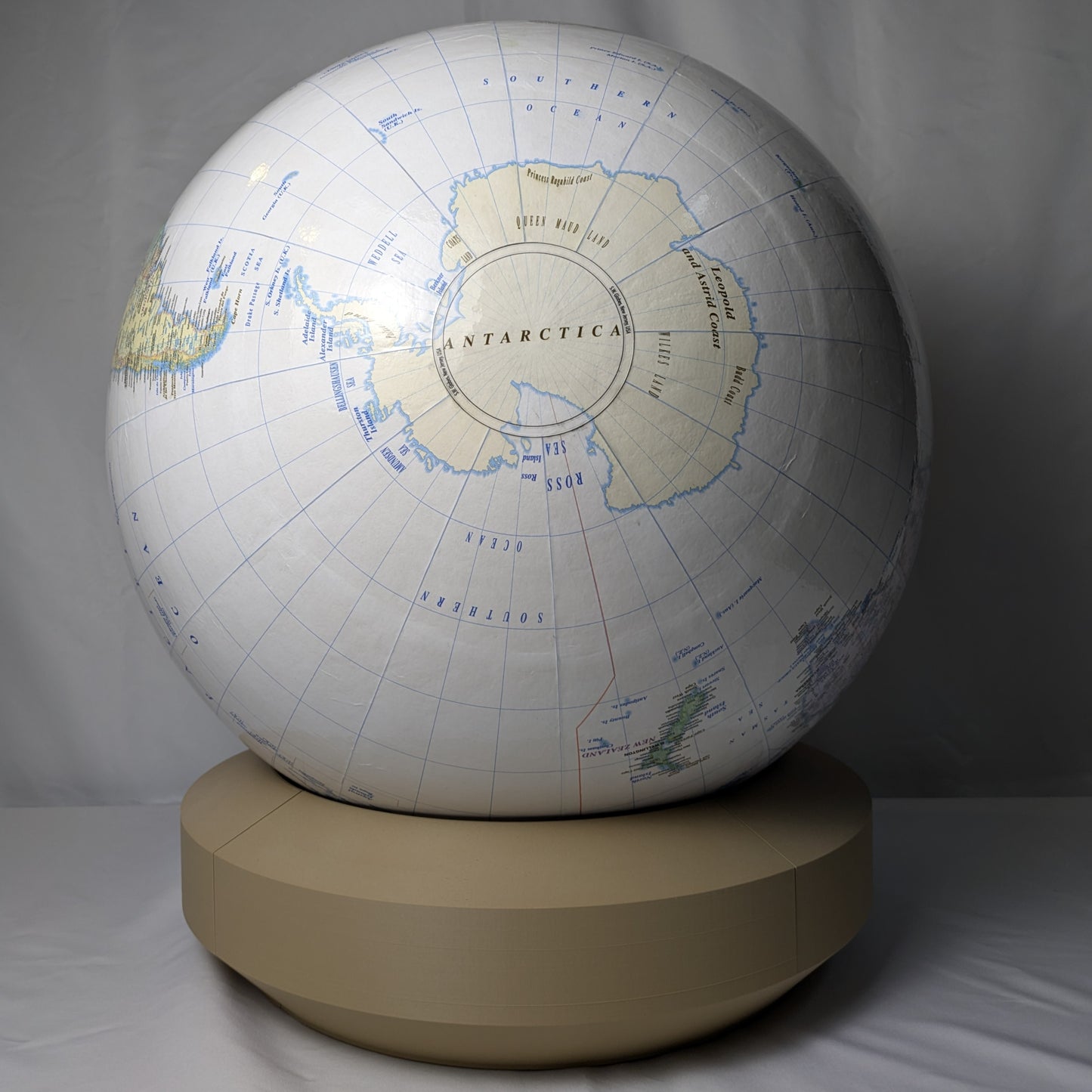 50cm White Political World Globe