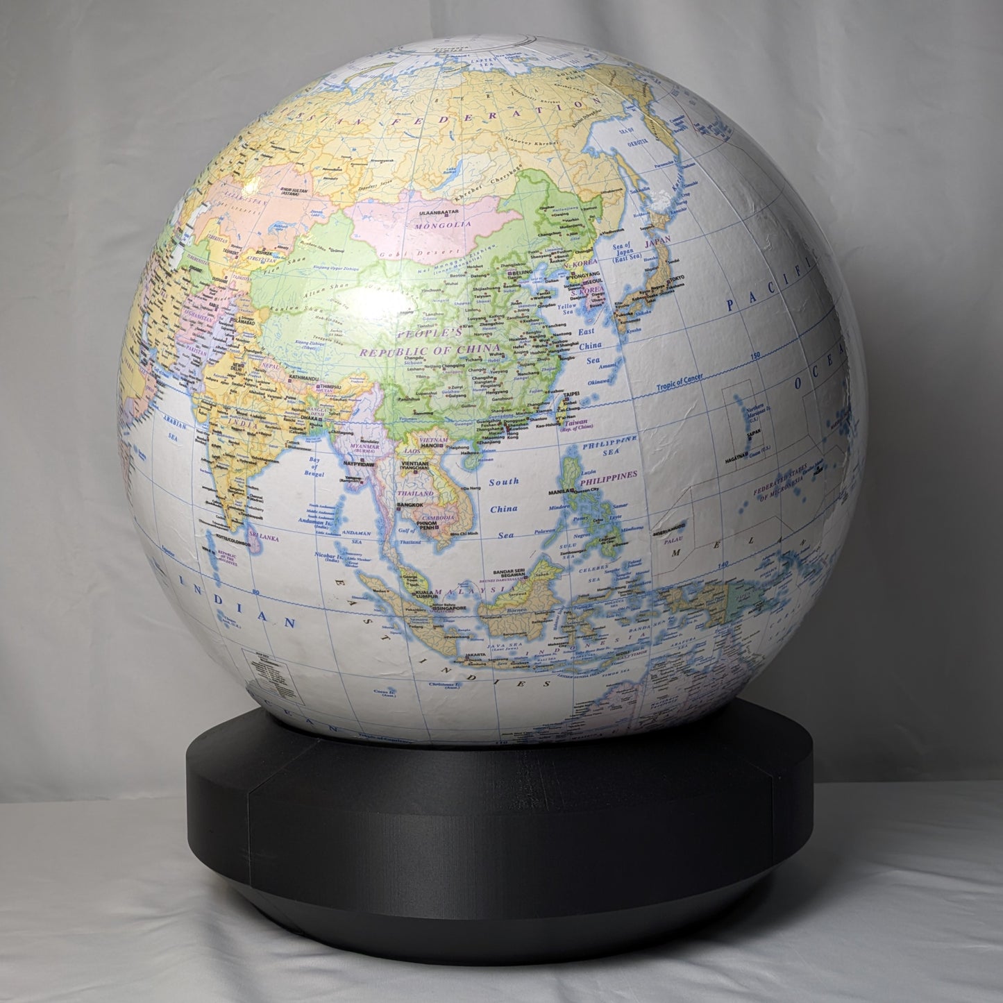 50cm White Political World Globe